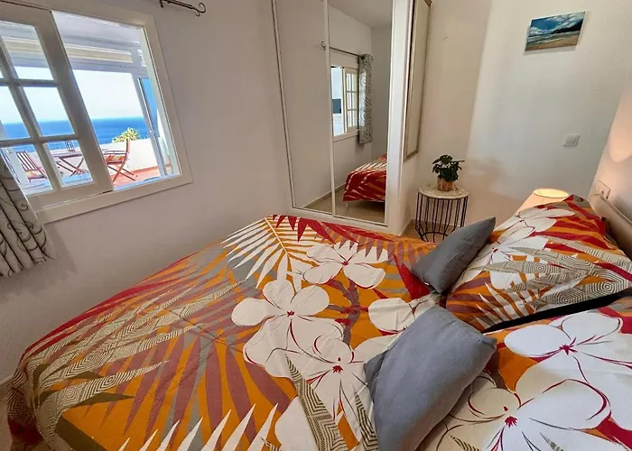 Апартаменты Chao Volcano Sea View, Heated Pool, Ac